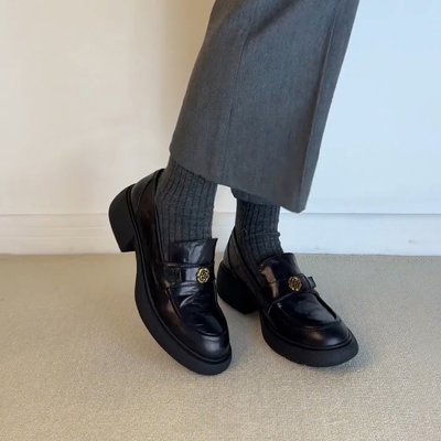 Retro round toe thick sole shoes for women's college style metal buckle lazy people pedal deep mouth single shoes