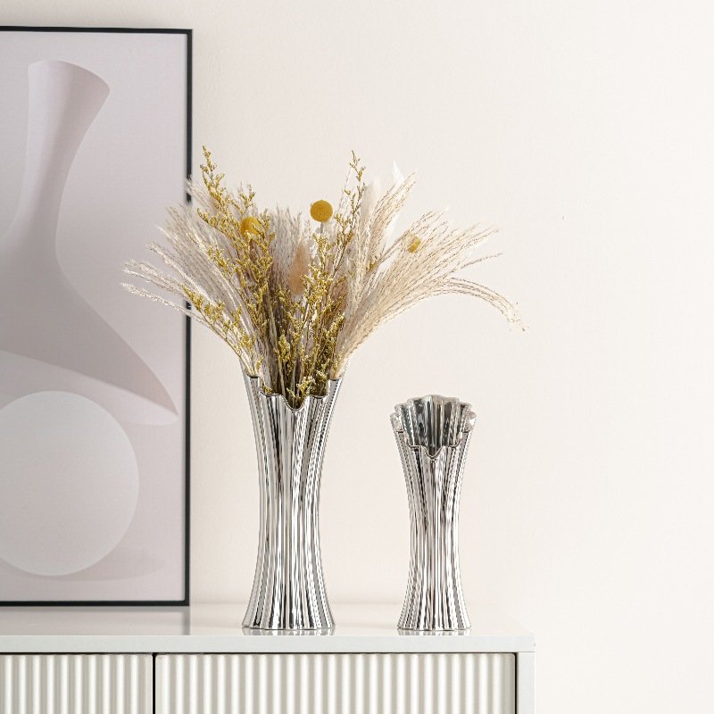 Simple trumpet striped ceramic vase light luxury high-end home soft decoration ornaments