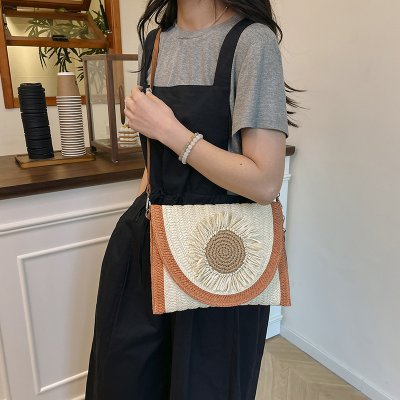 Simple handmade straw woven bag large capacity one-shoulder hand-held beach vacation fashionable versatile crossbody bag