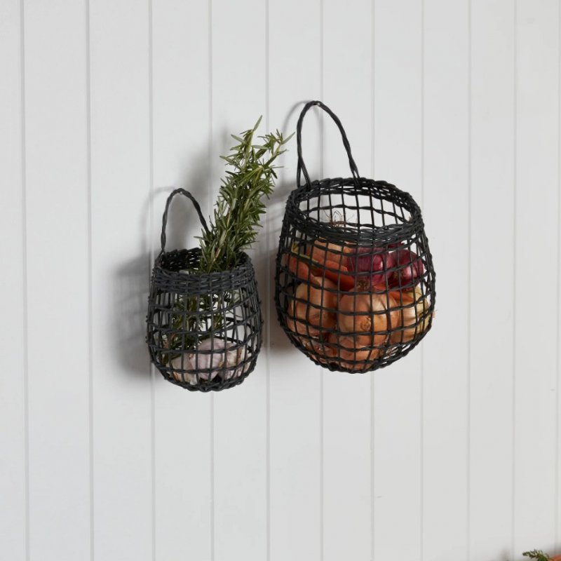 Rattan woven basket kitchen ginger and garlic storage basket retro wall hanging basket small basket flower basket kitchen utensil hanging basket