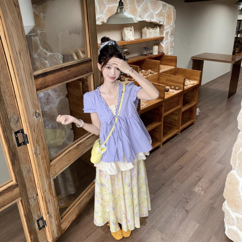 Real shot of summer purple fake two-piece top + oil painting Korean large skirt hem floral skirt suit