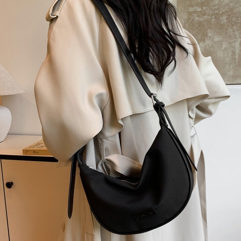 Large capacity bag for women in spring contrasting color fashion one-shoulder crossbody bag fashionable design armpit dumpling bag