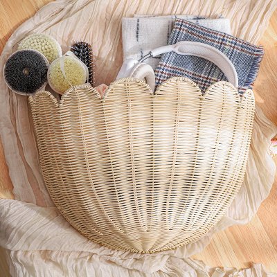Pastoral style wicker wall-mounted key storage basket Homestay decoration toys storage basket Hand-woven basket