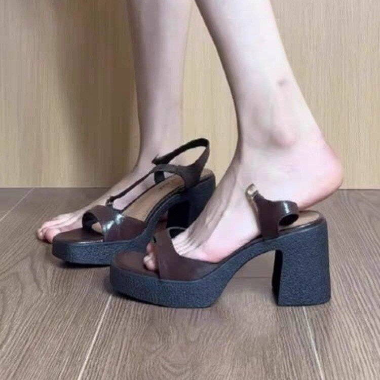 Soft leather version ~ French temperament square toe thick heel sandals for women's retro waterproof platform to increase height without tiring open-toed high heels