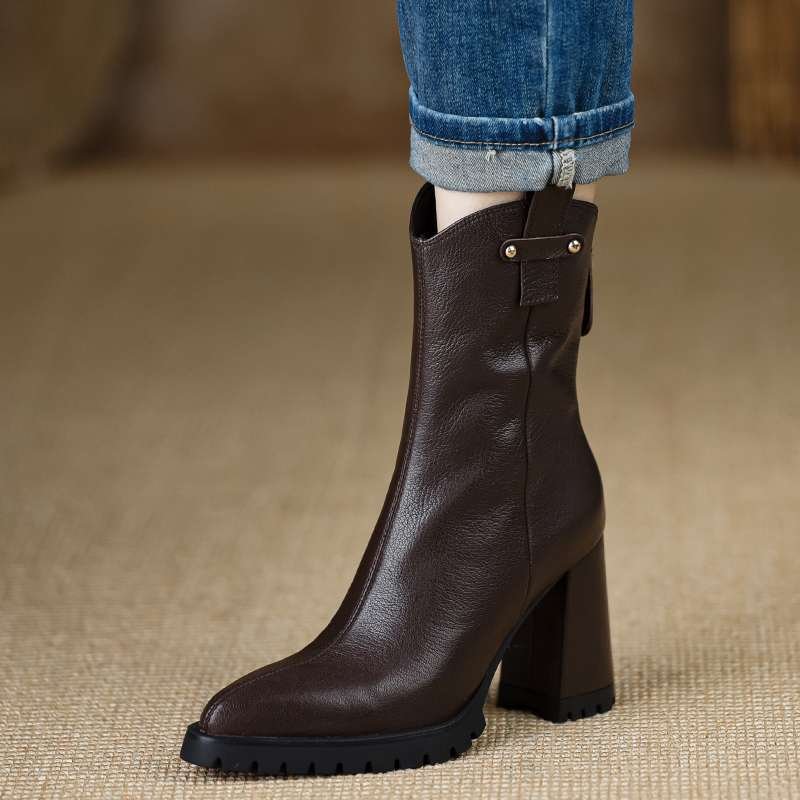 Small pointed toe Martin boots for women's soft leather thick heels thin boots for autumn and winter pointed toe super high heels short boots