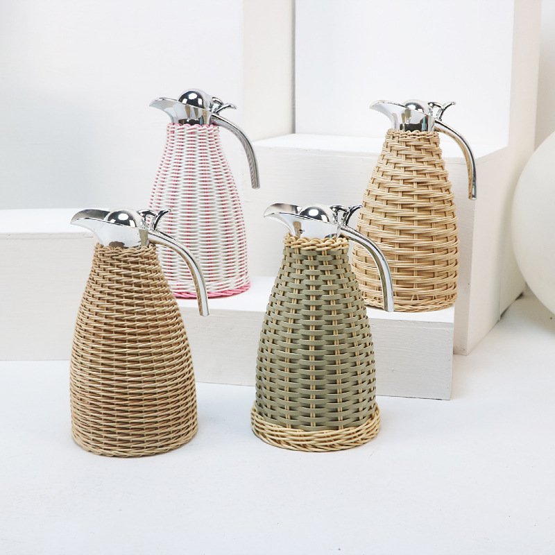 Rattan woven stainless steel vacuum insulation pot water bottle hand-woven European coffee pot water bottle home use