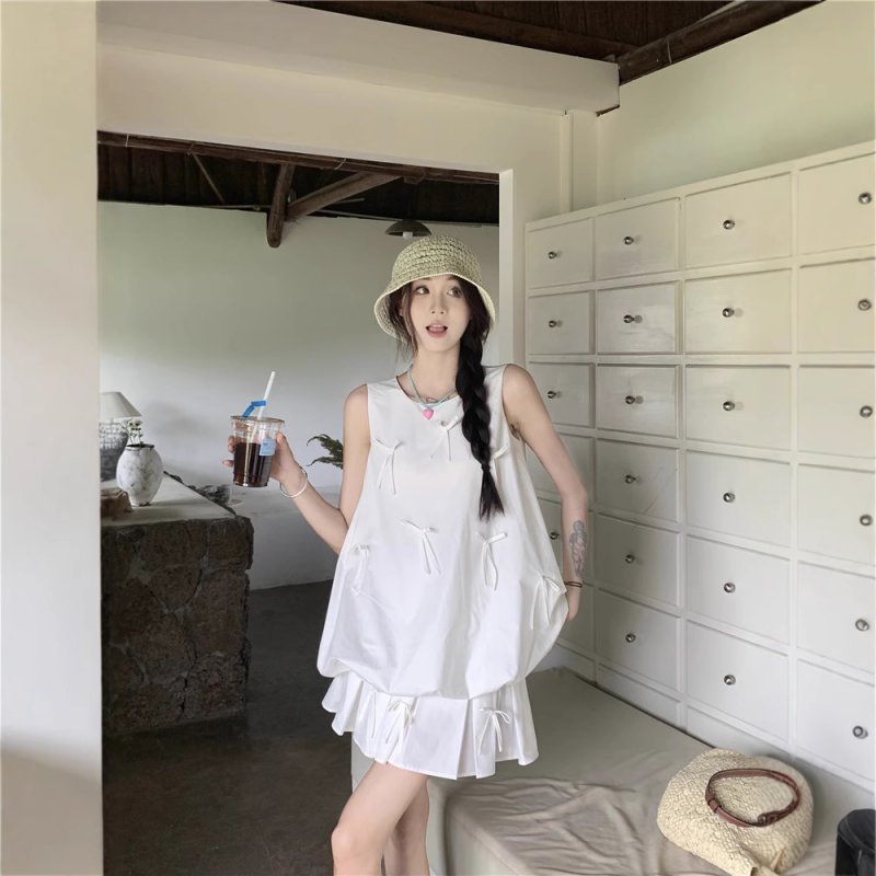 Summer three-dimensional bow and flower bud vest top white pleated skirt women's fashion suit
