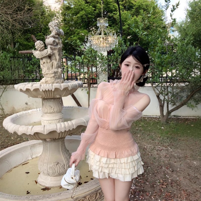 Real photos of cherry blossom sasako~ mesh saoka one-shoulder base shirt sweet lace slim base shirt for women