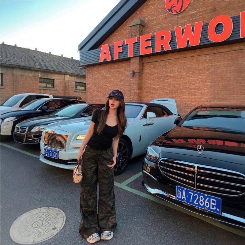 Real shot of retro camouflage denim wide-leg work pants for women in spring and summer American hot girls high waist slim casual trousers trendy