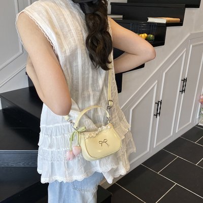 Outdoor single niche design shoulder bag for women trendy high-end style and versatile crossbody bucket bag