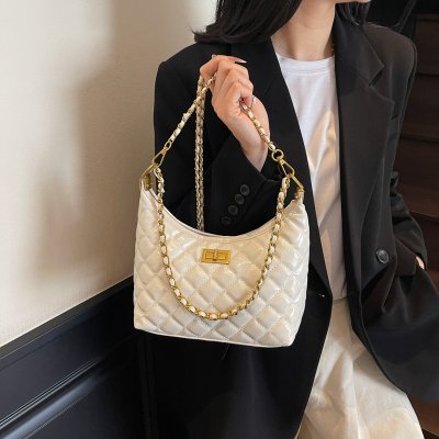 Small-flavor diamond chain simple shoulder bag dumpling bag commuting niche design high-end crossbody women's bag