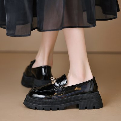 Locking British style small leather shoes for women in spring and summer single shoes thick sole height-enhancing simple casual shoes for women