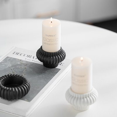 European style simple romantic candlelight dinner ceramic candle holder ribbed candlestick decoration home decoration
