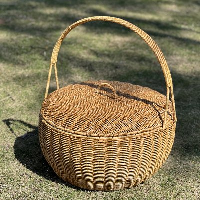 The God of Worshiping Basket Imitation Rattan Basket with Lid Wedding Festive Handheld Basket Hand-woven Picnic Basket Household Large Fruit Basket